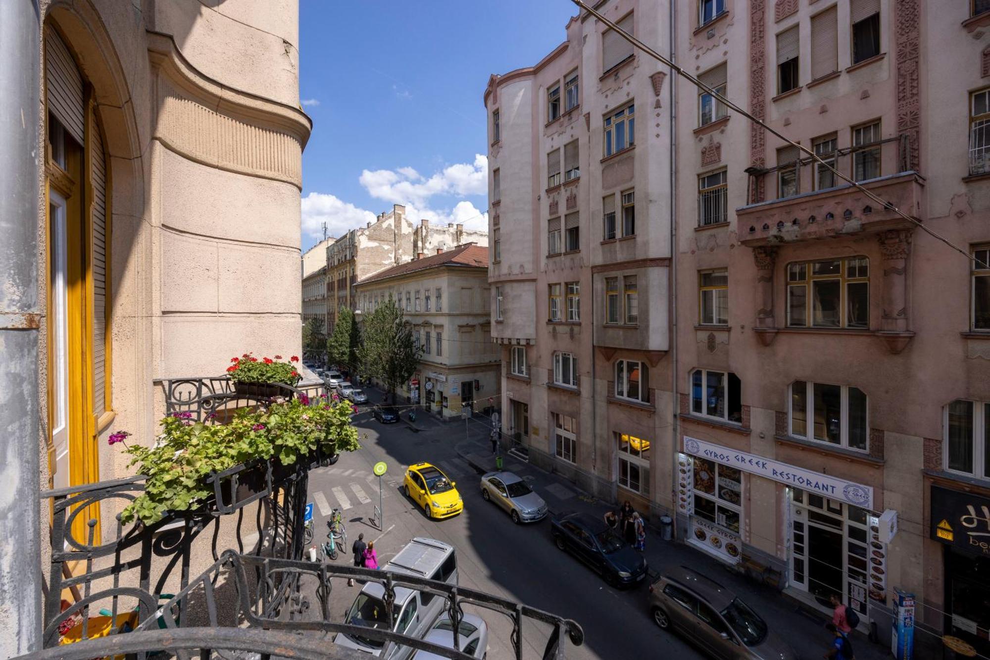 Exclusive Private In The Center Of Bp W 4bedrms, 4 Bathrms Appartamento Budapest